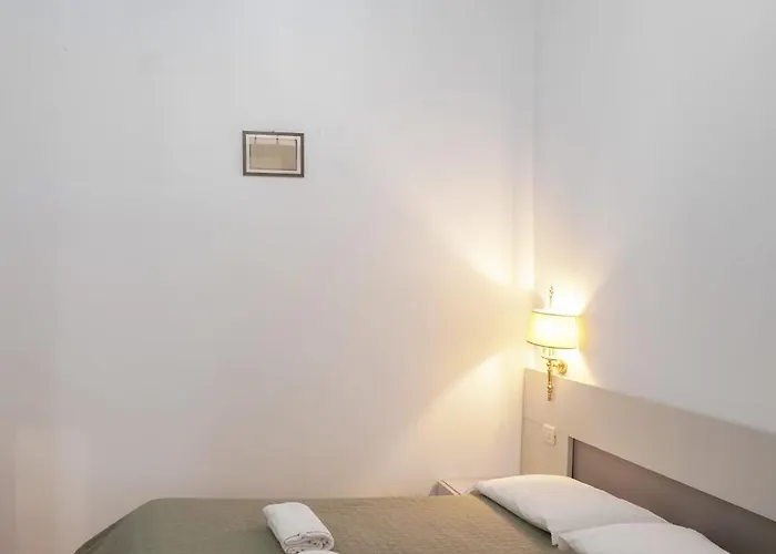 Melusina Rialto Historical Center Venecia