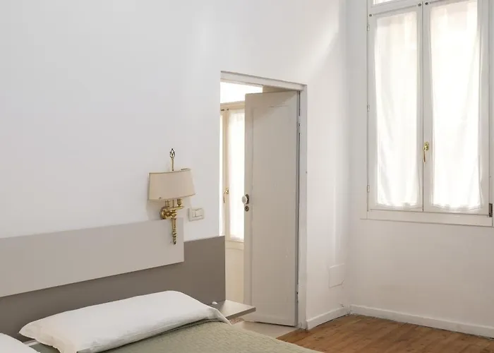 Melusina Rialto Historical Center *